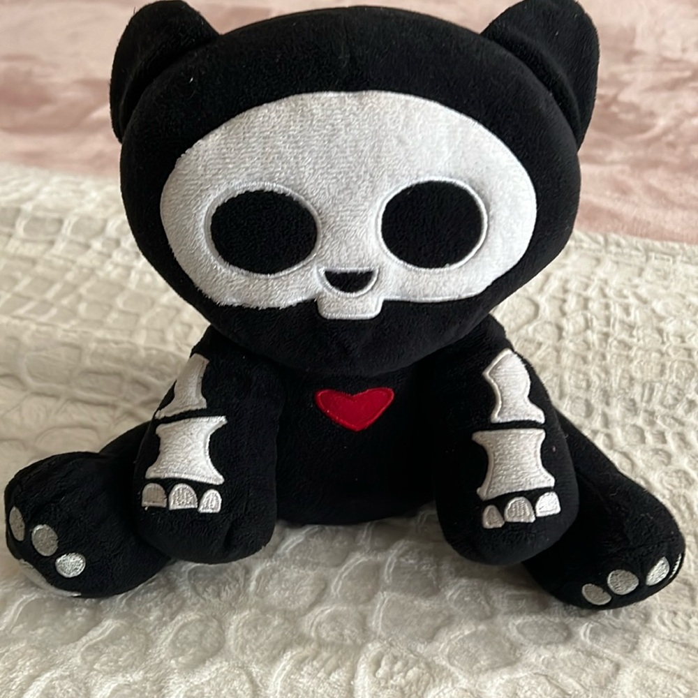 Hot Topic 8” Skelanimal Plush